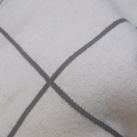 < Modern Cream and Black Cowl Neck Sweater with Geometric Design SIZE S - Picture 3 of 4